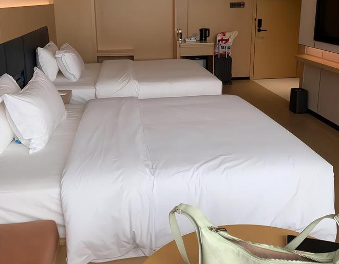 亲子游5天4晚价格跟团五日游报价新葡京北海亲子跟团游多少钱?北海(图5) 亲子游5天4晚价格跟团五日游报价新葡京北海亲子跟团游多少钱?北海(图5)